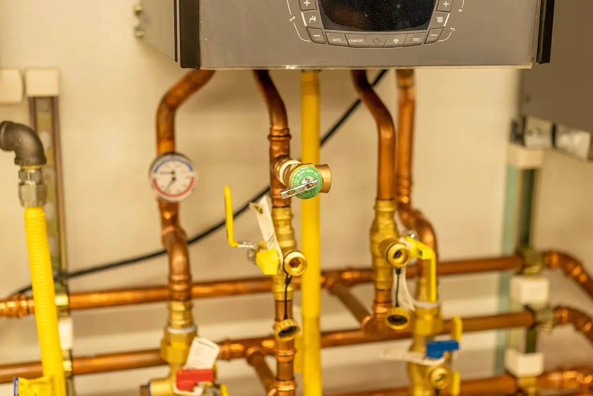 Licensed technician providing Emergency Plumbing for a homeowner in Columbia City